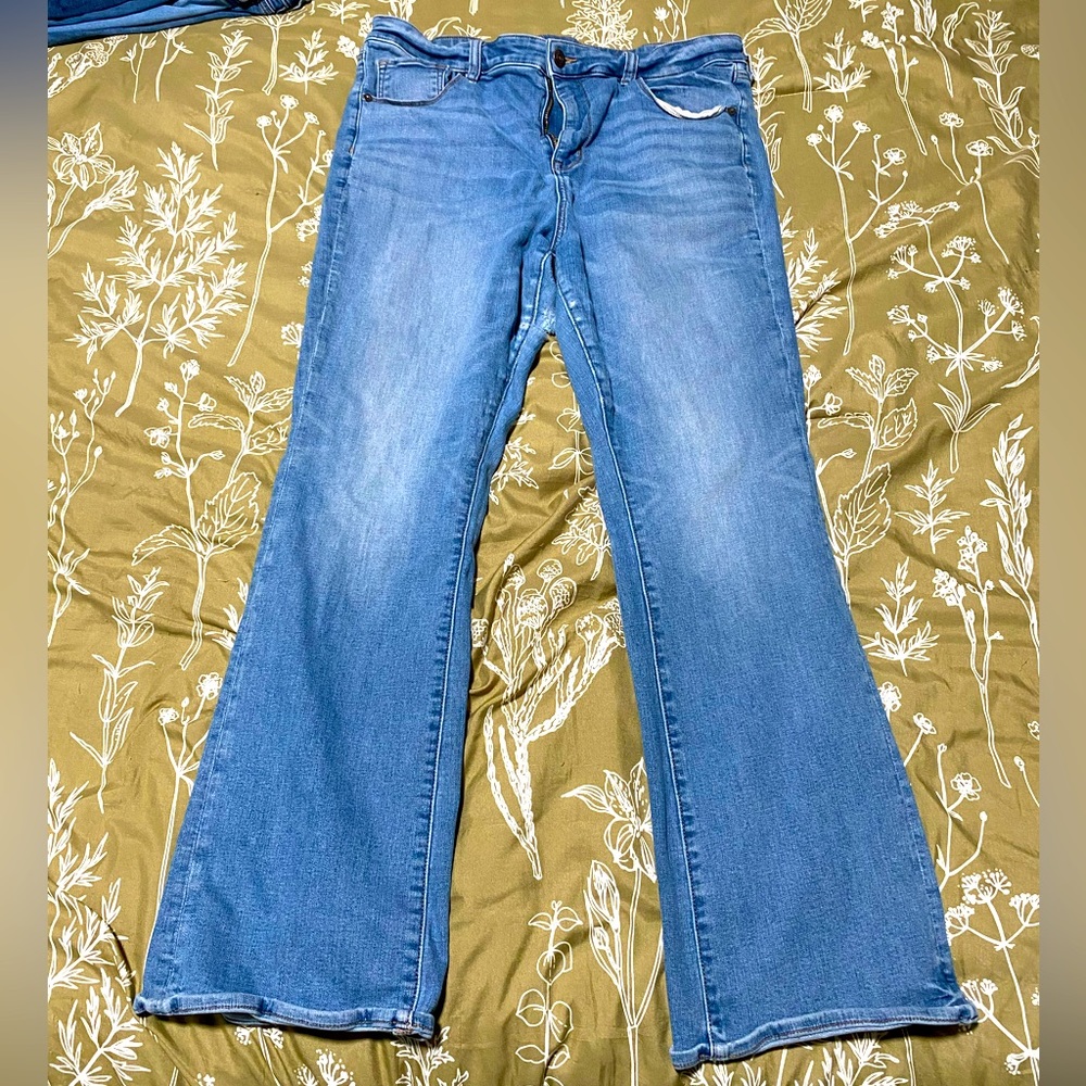 American Eagle Hi Rise Skinny Kick Jeans 18 Regular